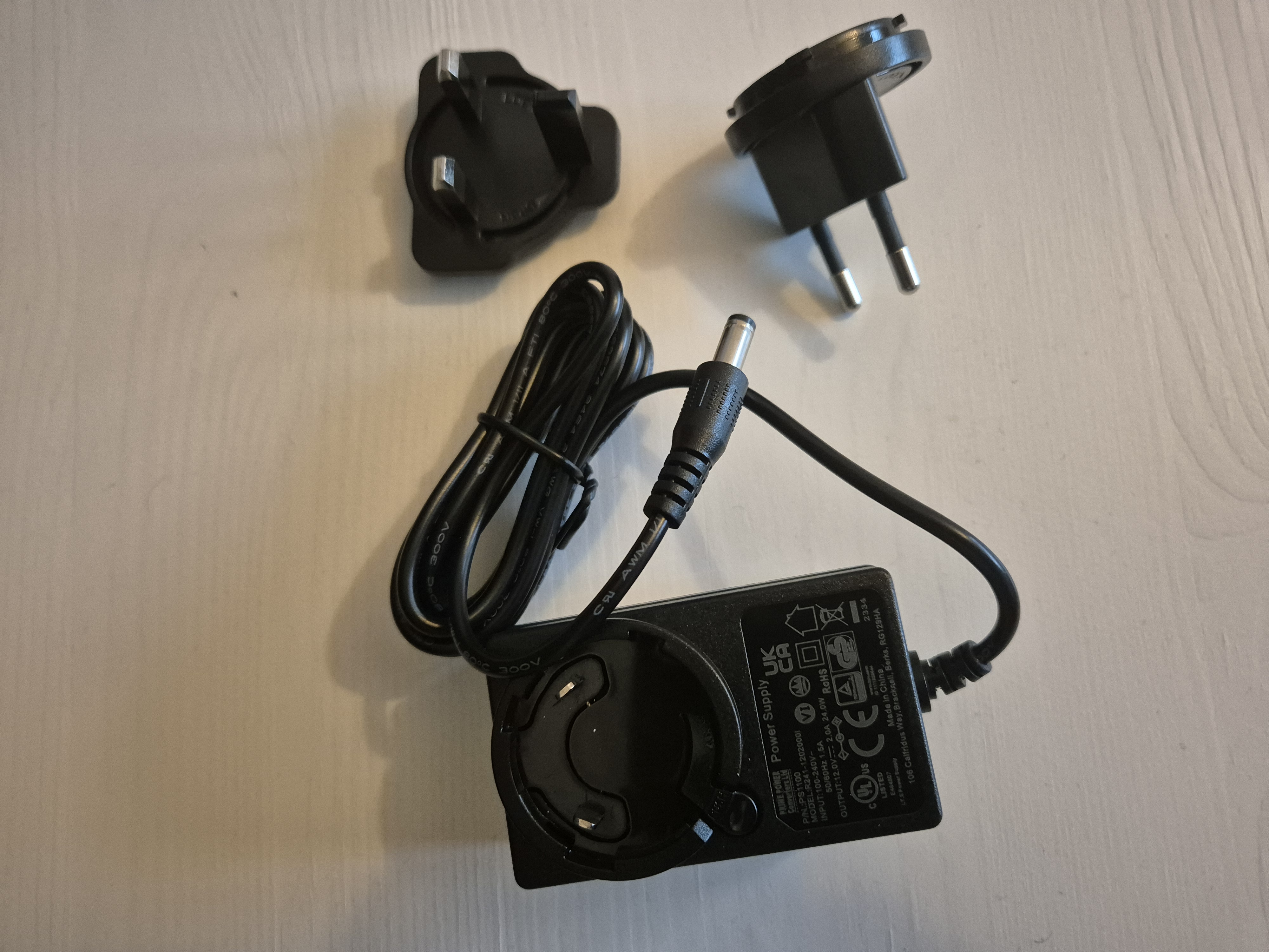12V 2A Interchangeable UK/ EU Power Adapter